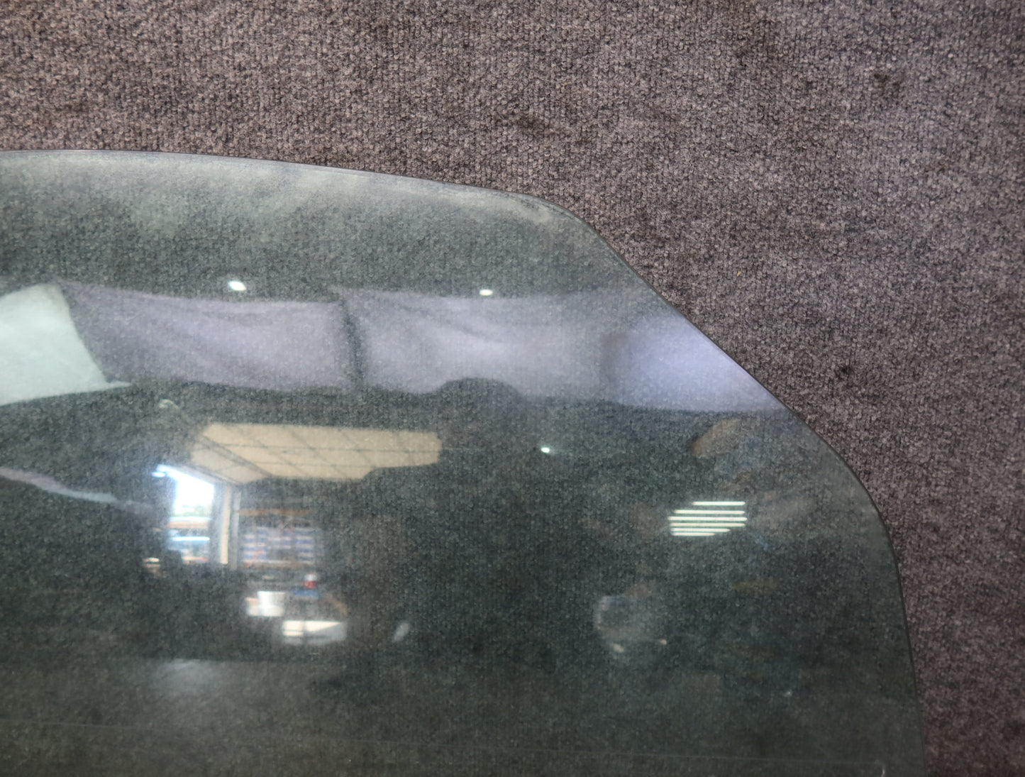 02-05 Ford Thunderbird Right Passenger Door Glass Window OEM