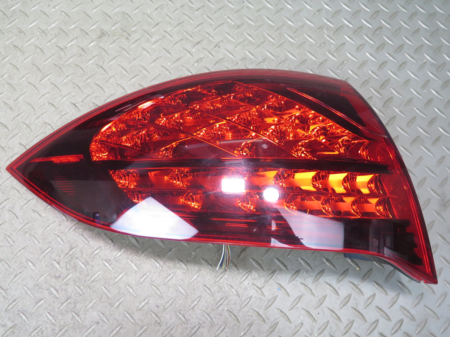 2011-2014 Porsche Cayenne 958 Rear Inner & Outer LED Tail Light Lamp Set of 4