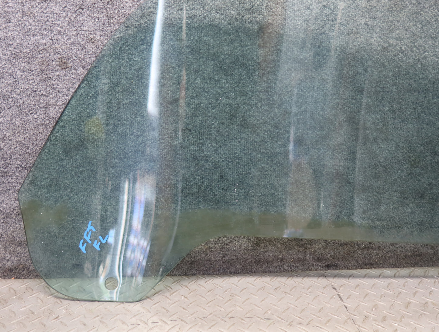 02-05 Ford Thunderbird Left Driver Door Glass Window OEM