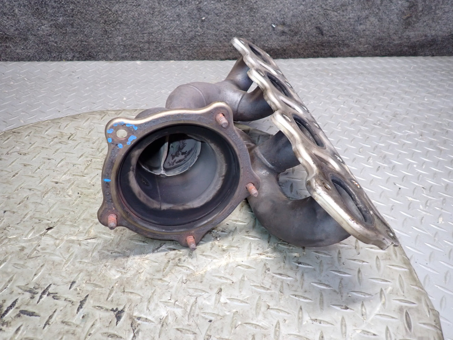 2011-2014 Porsche Cayenne 958 4.8L NA Left & Right Exhaust Manifold Set of 2