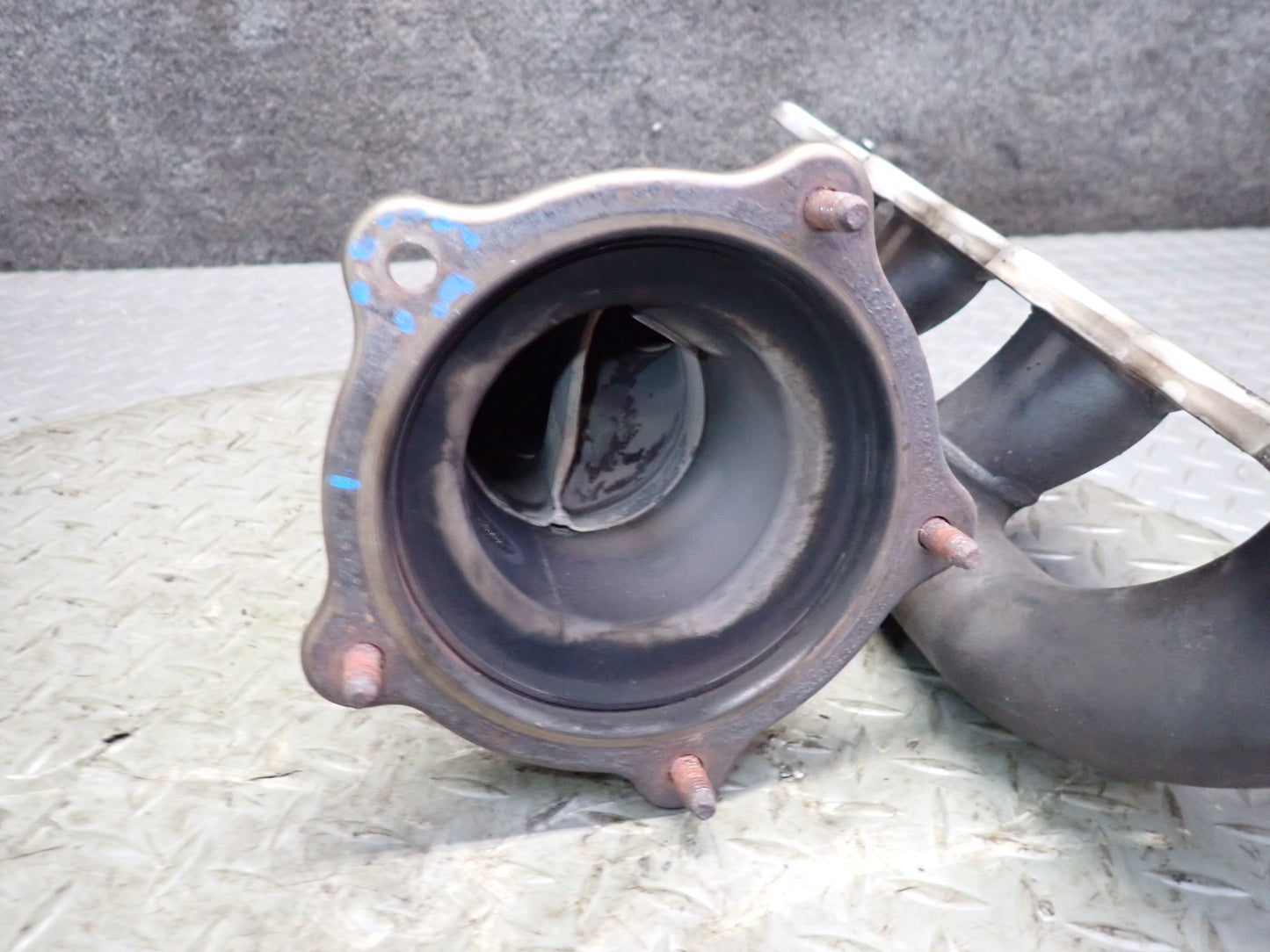 2011-2014 Porsche Cayenne 958 4.8L NA Left & Right Exhaust Manifold Set of 2