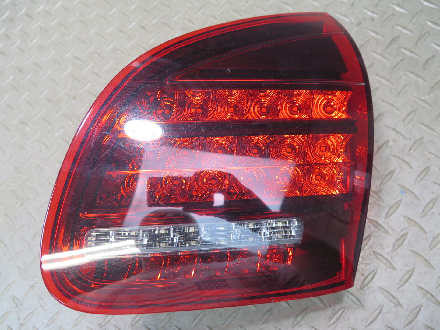 2011-2014 Porsche Cayenne 958 Rear Inner & Outer LED Tail Light Lamp Set of 4