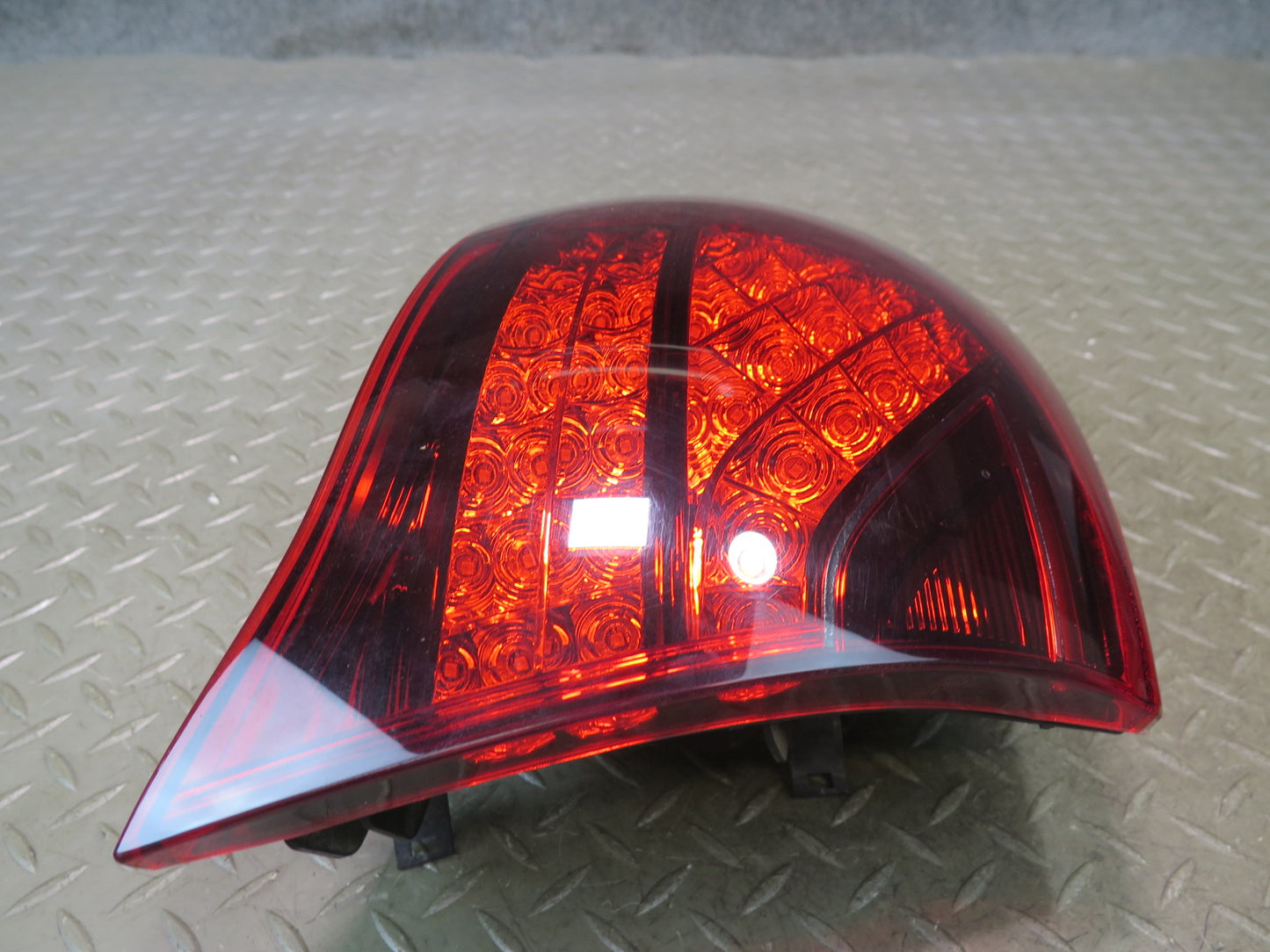 2011-2014 Porsche Cayenne 958 Rear Inner & Outer LED Tail Light Lamp Set of 4
