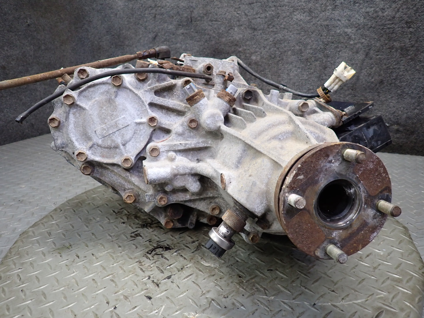 1996-1997 Lexus FZJ80L LX450 4.5L 4WD A/T Transfer Case Box Motor Assembly