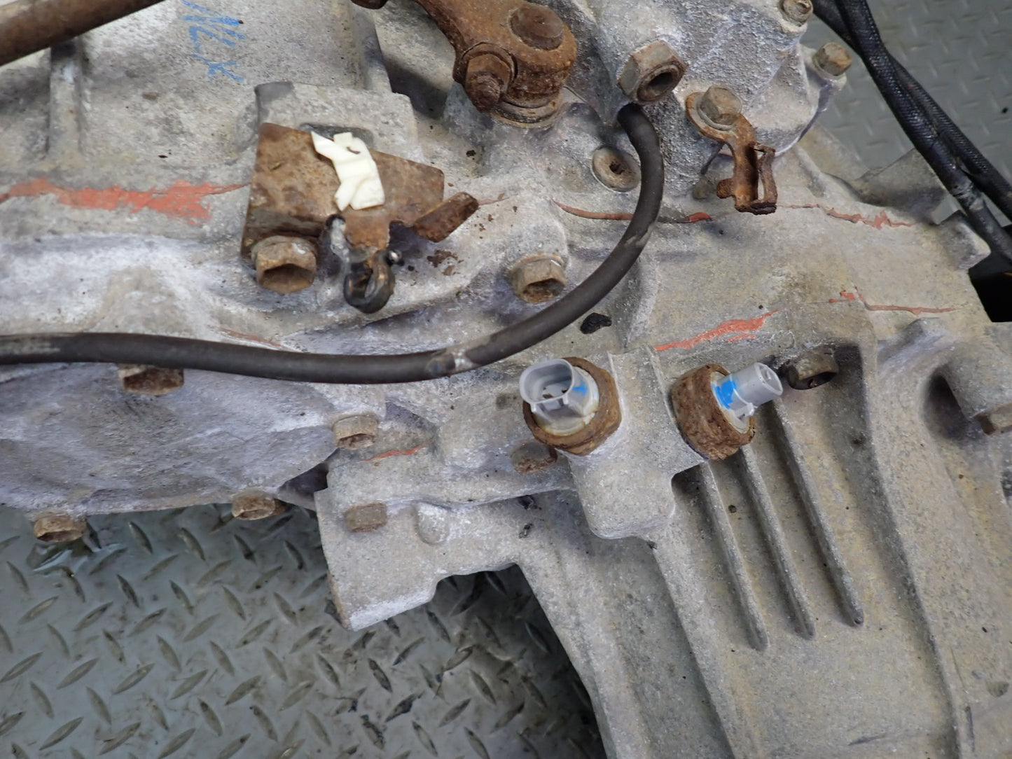 1996-1997 Lexus FZJ80L LX450 4.5L 4WD A/T Transfer Case Box Motor Assembly