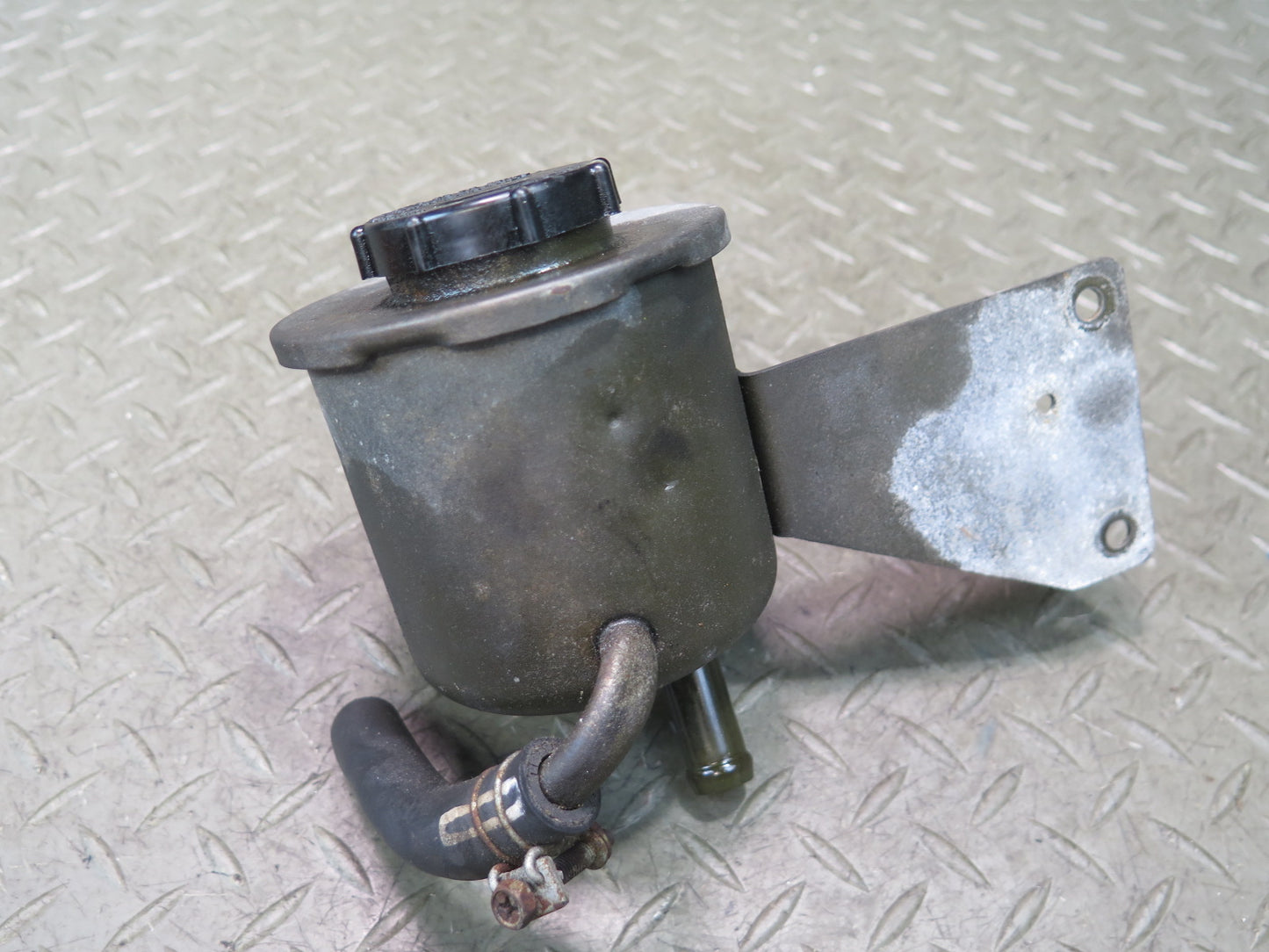84-89 Nissan Z31 300ZX Power Steering Fluid Reservoir Bottle Tank OEM