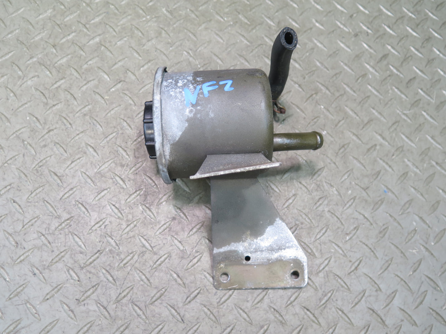 84-89 Nissan Z31 300ZX Power Steering Fluid Reservoir Bottle Tank OEM