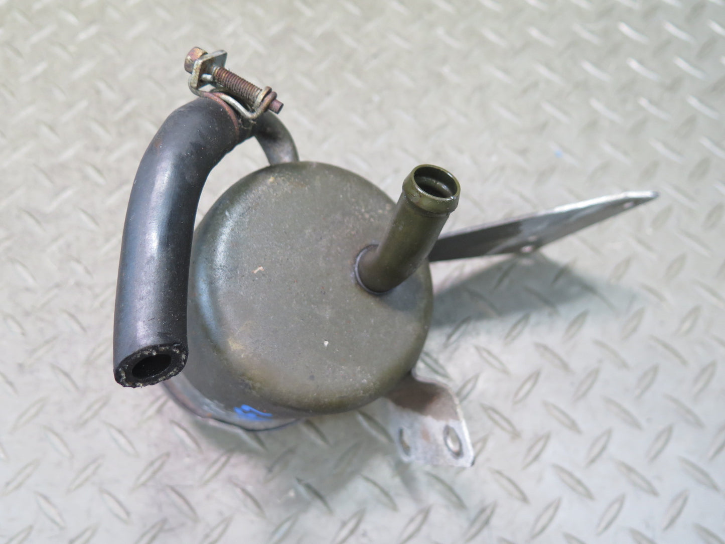 84-89 Nissan Z31 300ZX Power Steering Fluid Reservoir Bottle Tank OEM