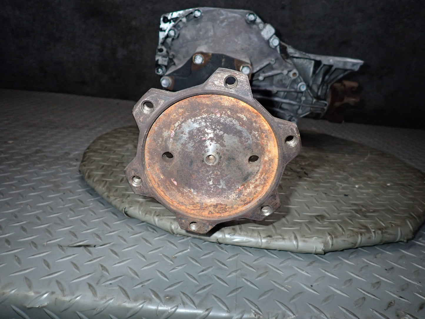 2003-2007 Hummer H2 4WD 4x4 Front Differential Carrier 4.10 Ratio