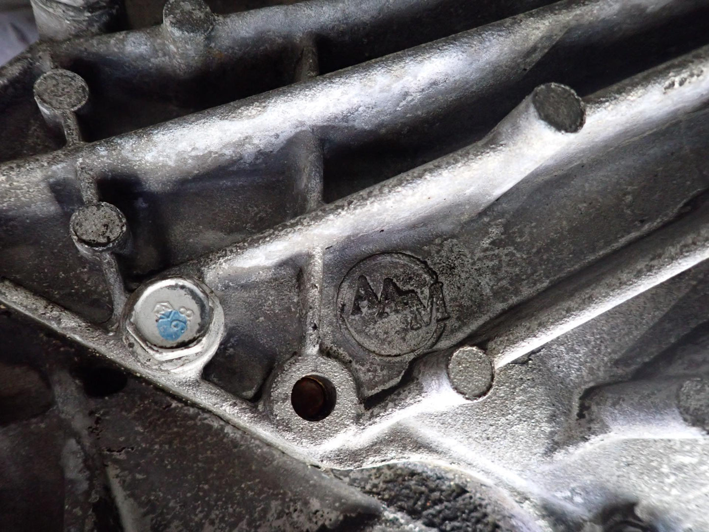 2003-2007 Hummer H2 4WD 4x4 Front Differential Carrier 4.10 Ratio