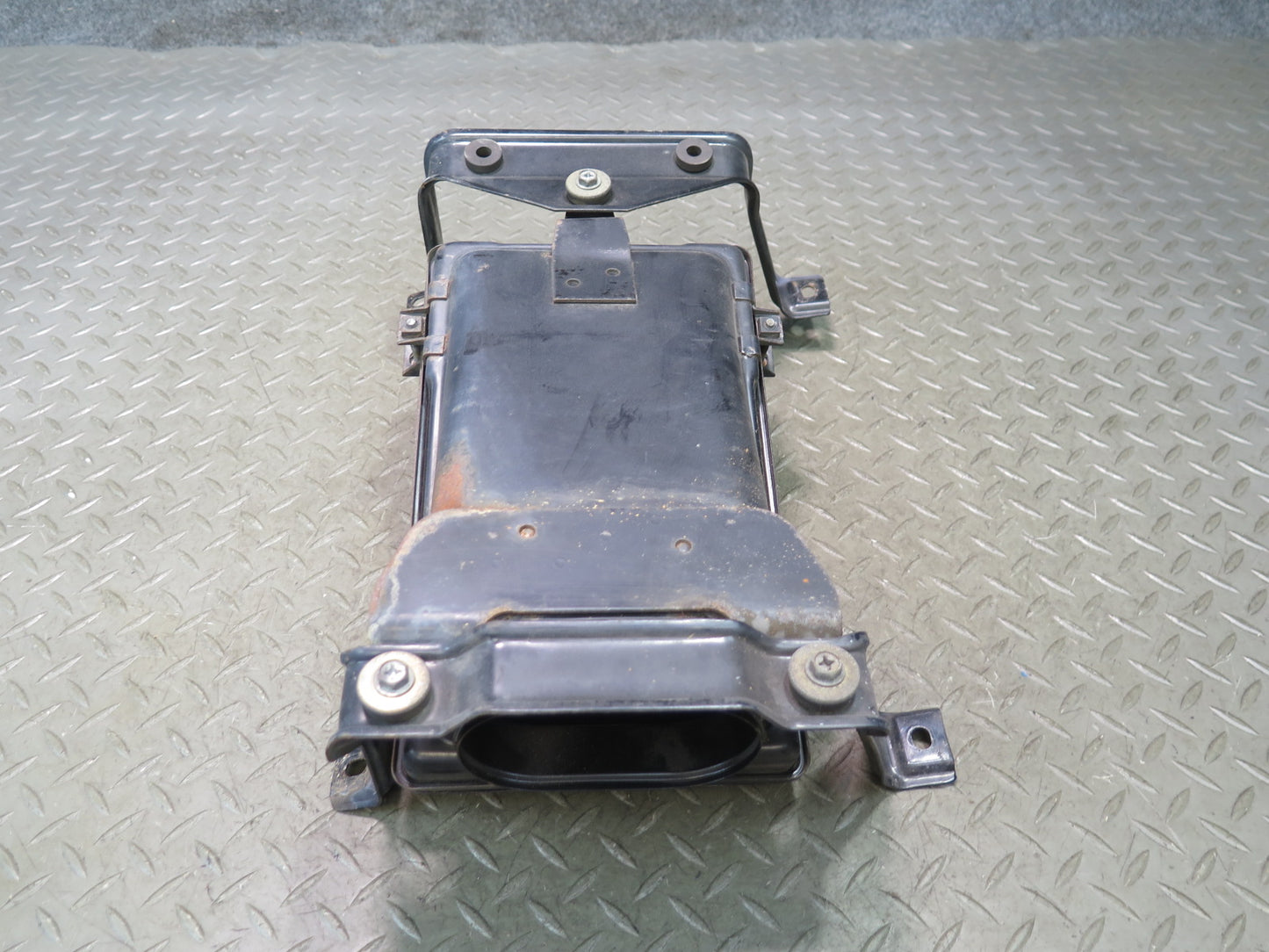 84-89 Nissan Z31 300ZX NON Turbo Air Intake Cleaner Filter Box w Mount OEM