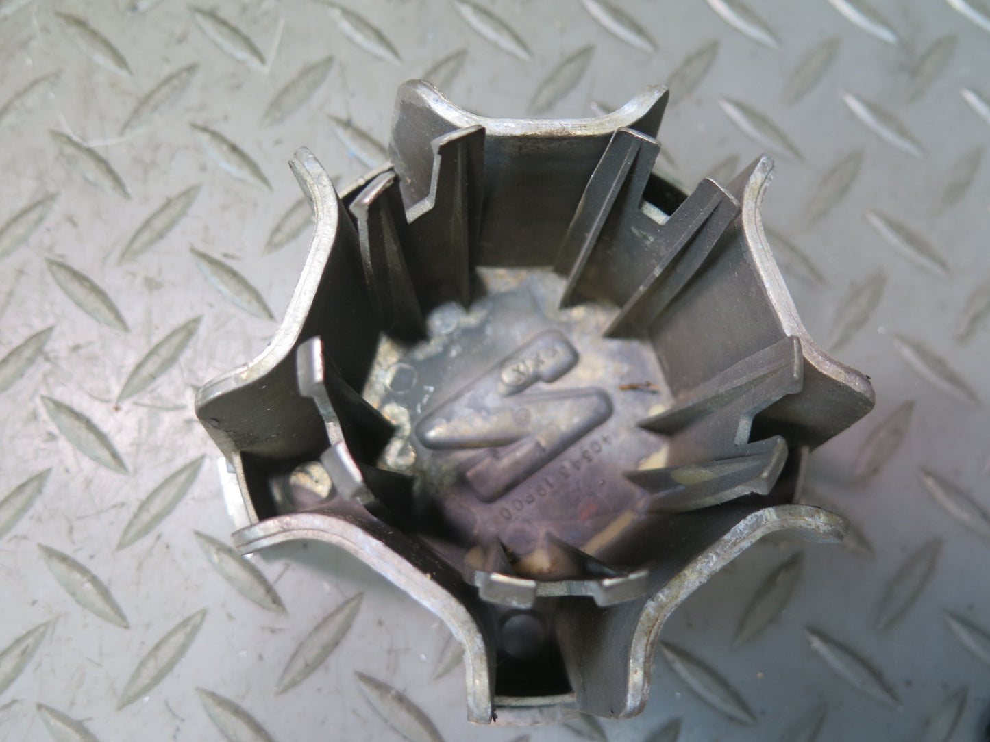 85-86 Nissan Z31 300ZX Set of 4 Wheel Hub Center Cap Cover 40343-19P00 OEM