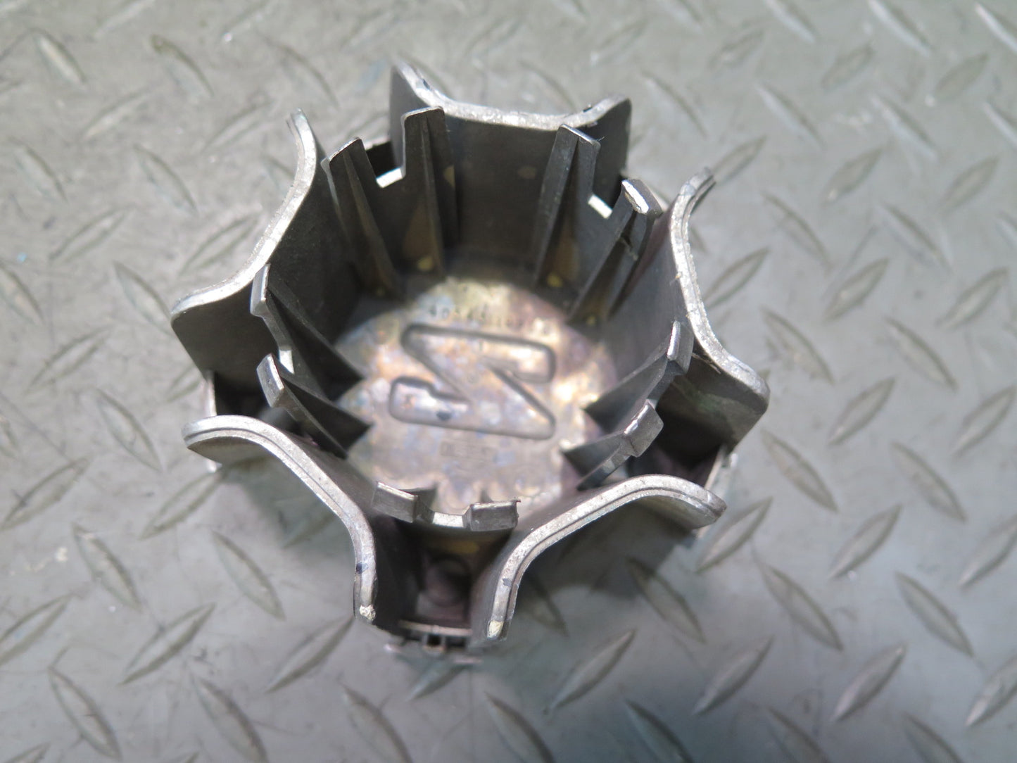 85-86 Nissan Z31 300ZX Set of 4 Wheel Hub Center Cap Cover 40343-19P00 OEM