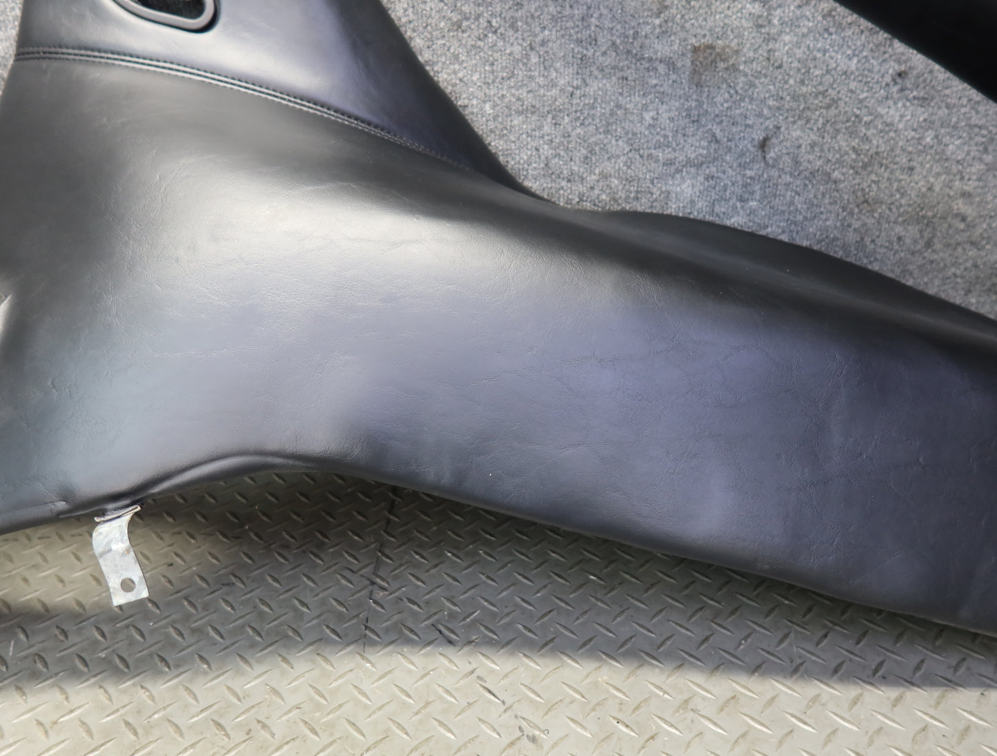 1984-1986 Porsche 928 S Rear Right Quarter Pillar Interior Trim Cover Panel