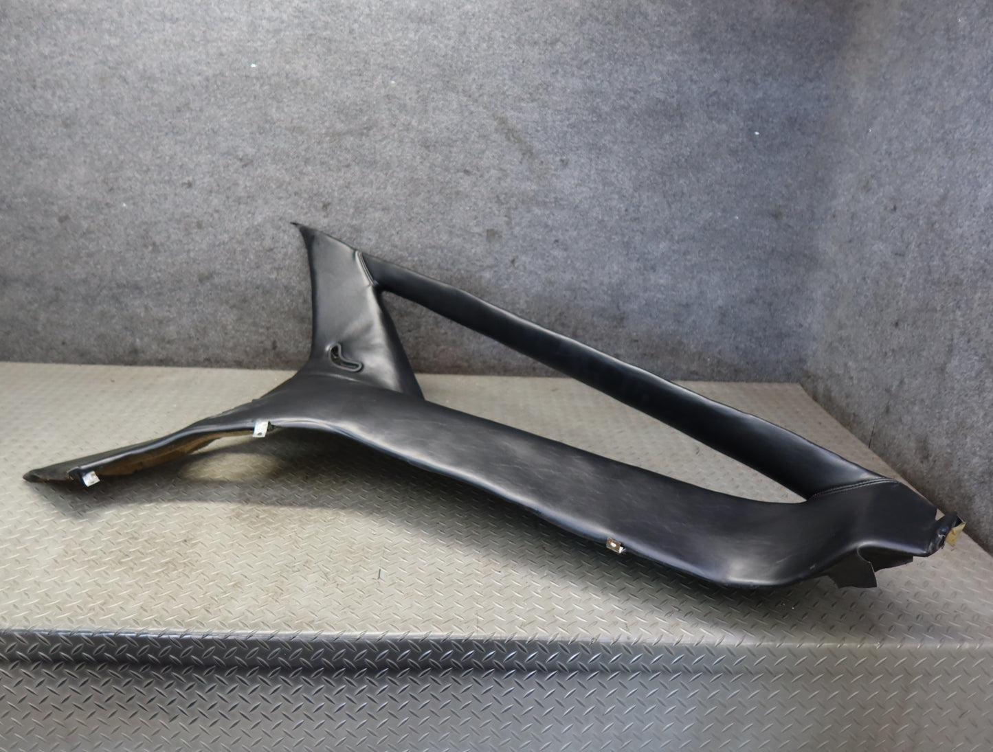 1984-1986 Porsche 928 S Rear Right Quarter Pillar Interior Trim Cover Panel
