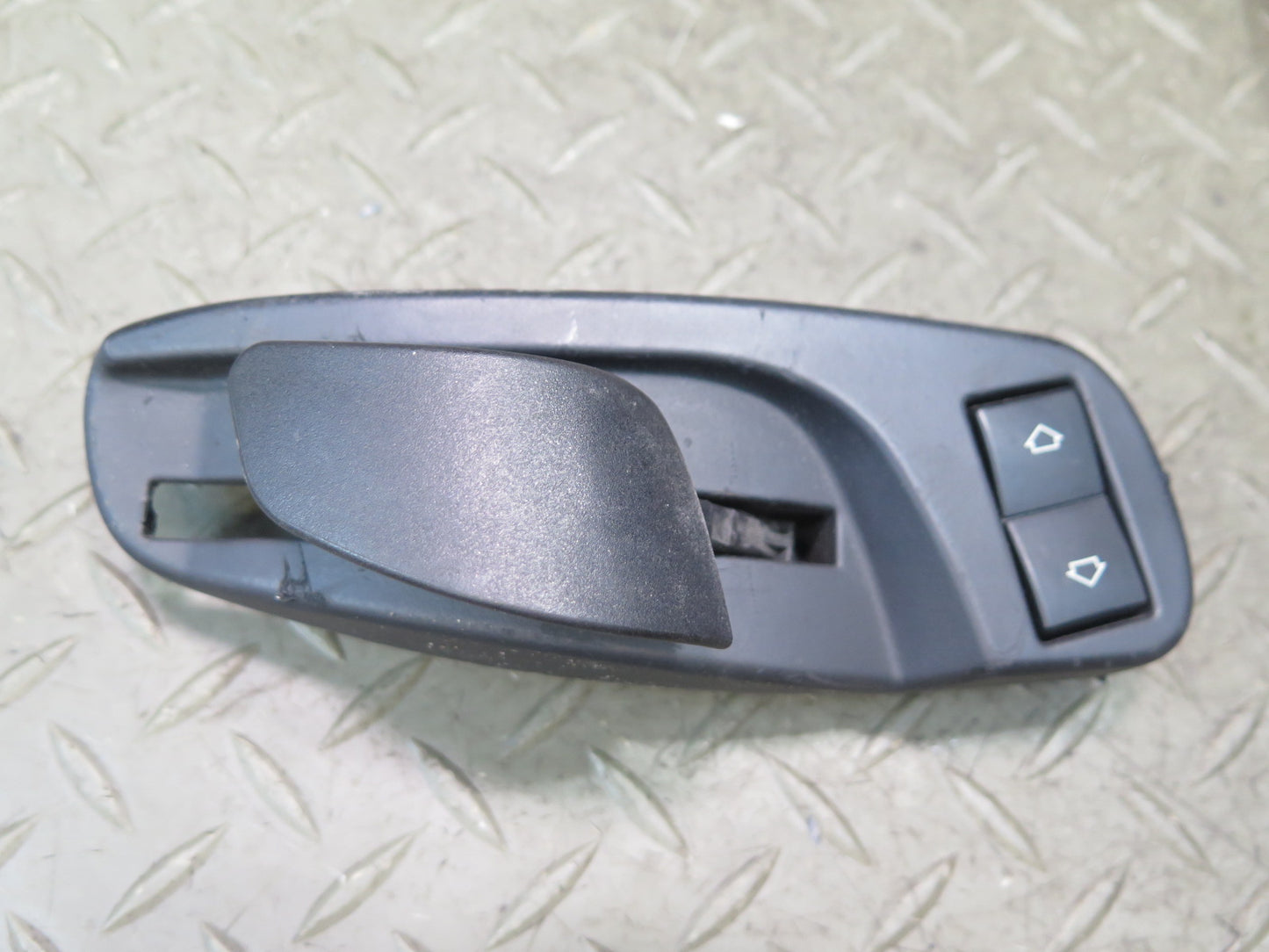 2006-2008 BMW E64 M6 Convertible Front Left Seat Adjust Switch Handle Set