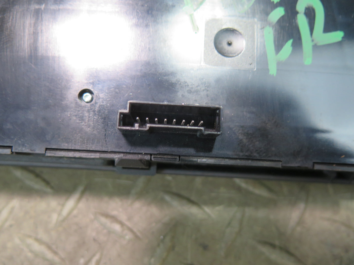 2006-2008 BMW E64 M6 Convertible Front Right Seat Adjust Backrest Switch Set