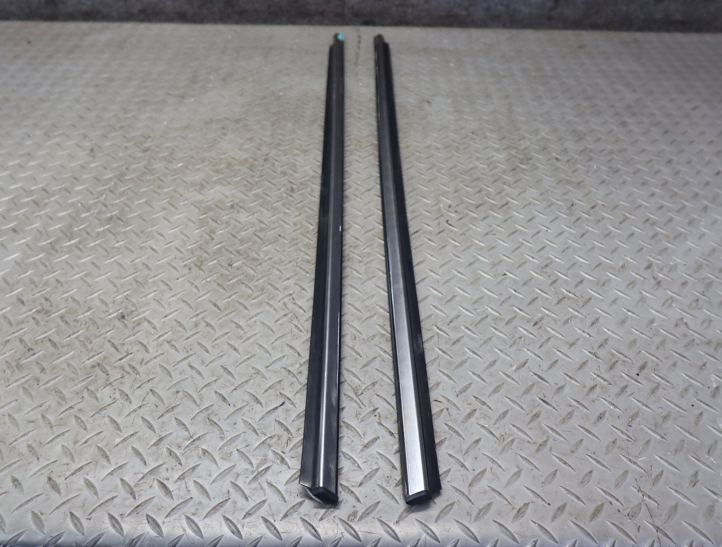 84-86 Nissan Z31 300ZX 2+0 Set of 2 Door Chrome Trim Molding Cover OEM