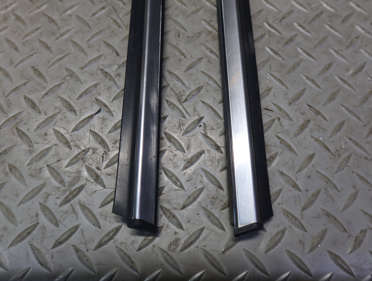 84-86 Nissan Z31 300ZX 2+0 Set of 2 Door Chrome Trim Molding Cover OEM