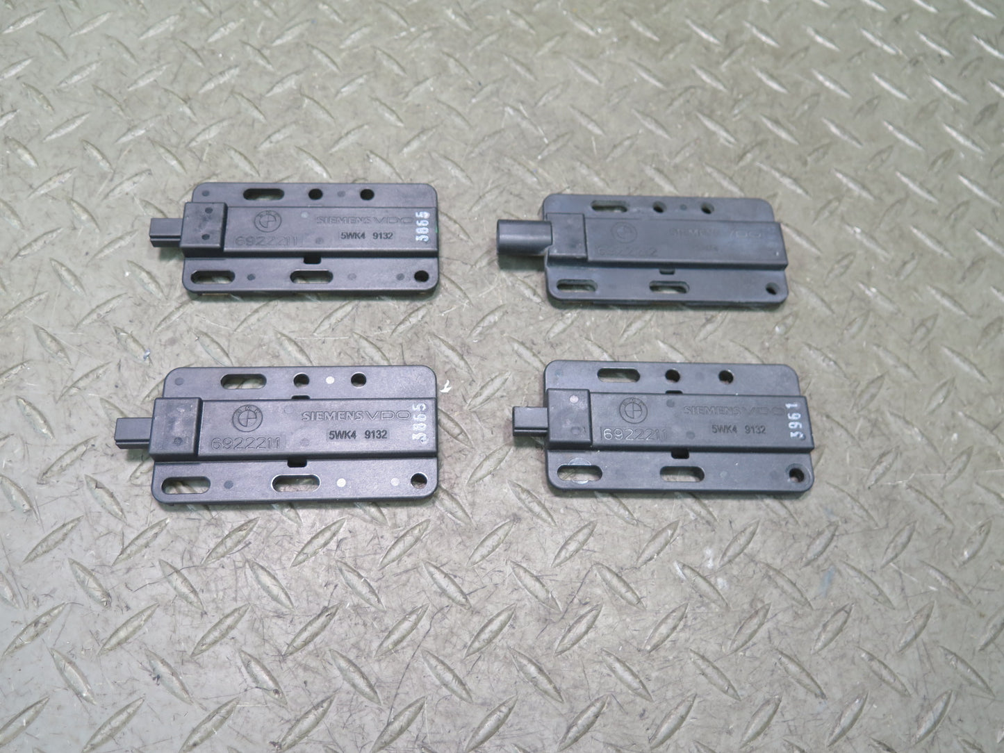 2006-2010 BMW E63 E64 M6 Keyless Entry Antenna Sensor Set of 4