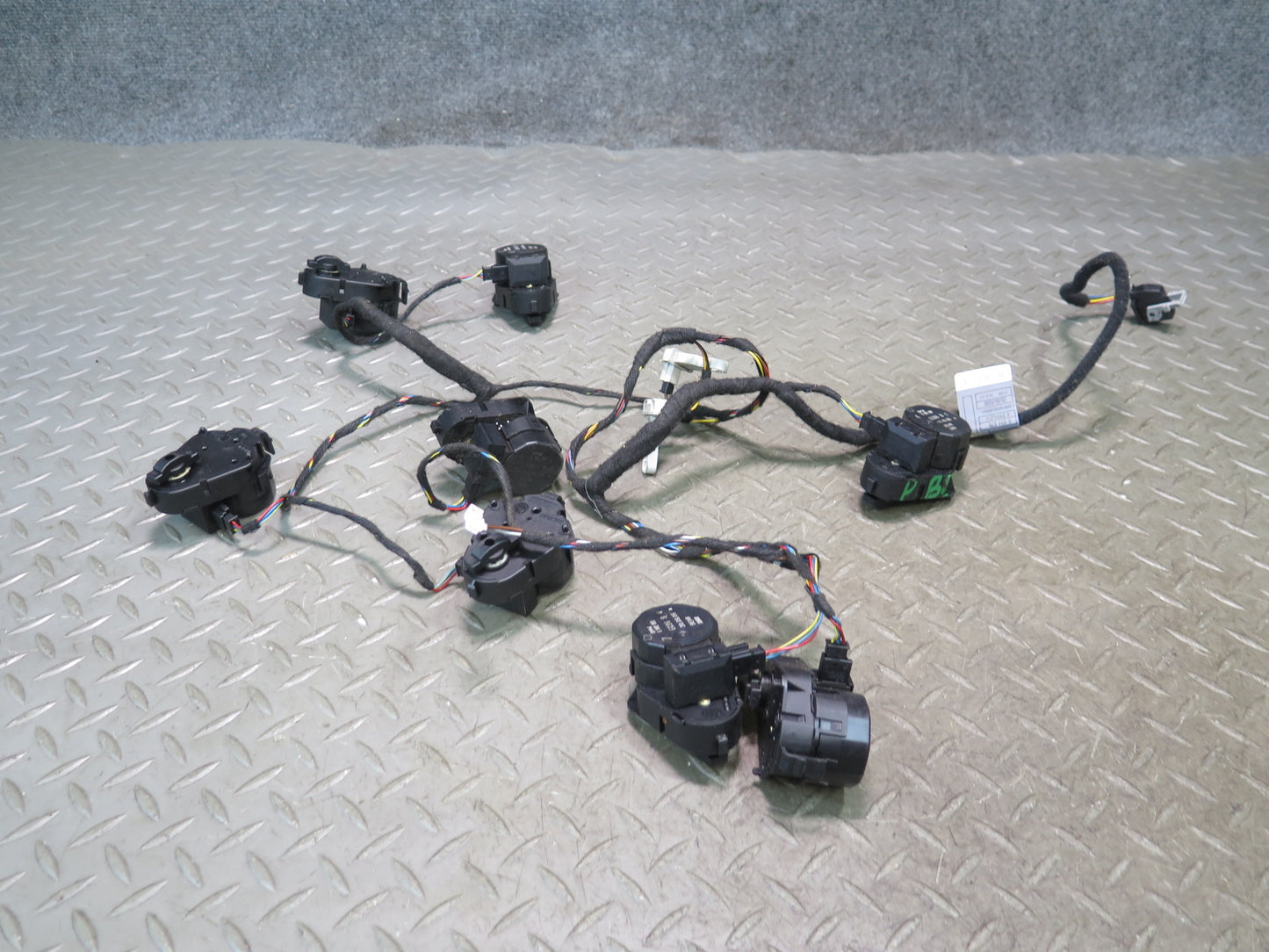 2006-2010 BMW E63 E64 M6 A/C Heater Flap Door Actuator Motor Wiring Set