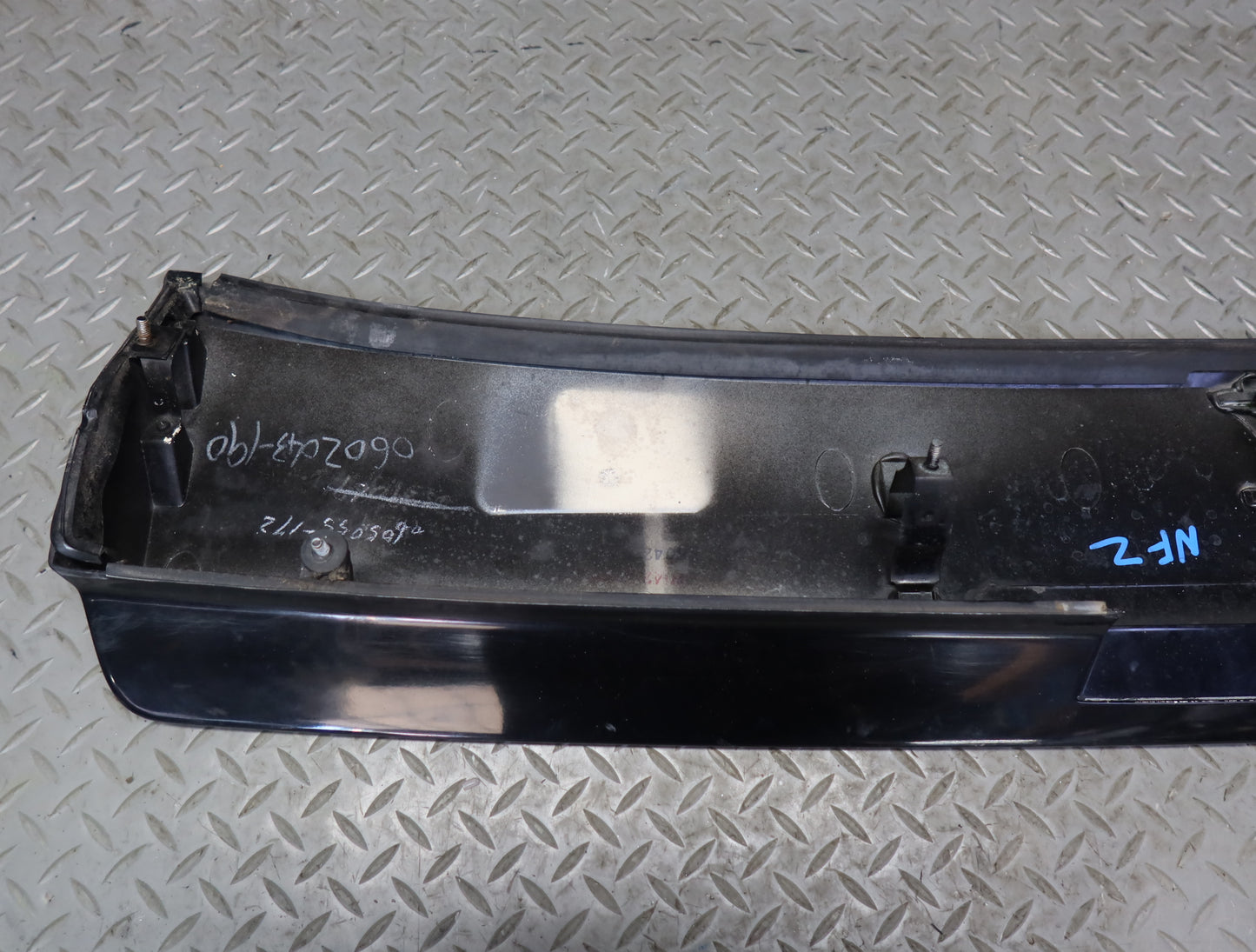 84-86 Nissan Z31 300ZX Rear Tailgate Liftgate Spoiler OEM