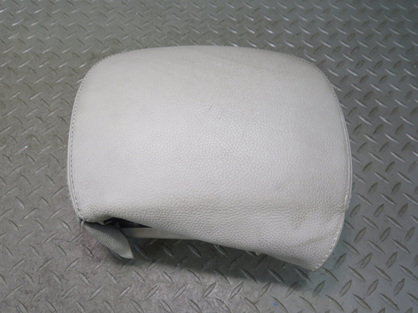 2006-2008 BMW E64 M6 Convertible Front Seat Leather Headrest Set of 2