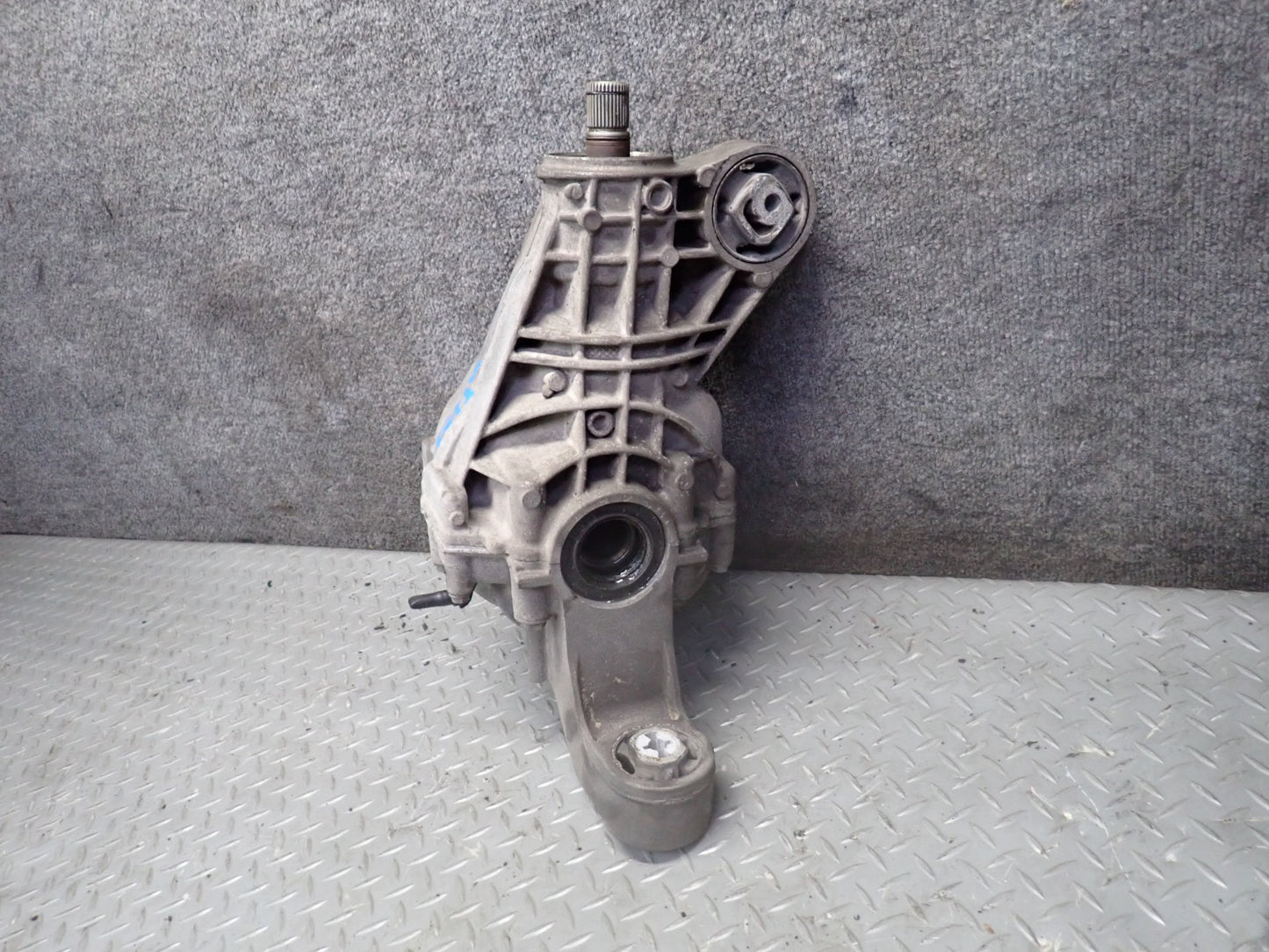 11-15 Audi 4L Q7 3.0L AWD MEY Rear Differential Carrier OEM