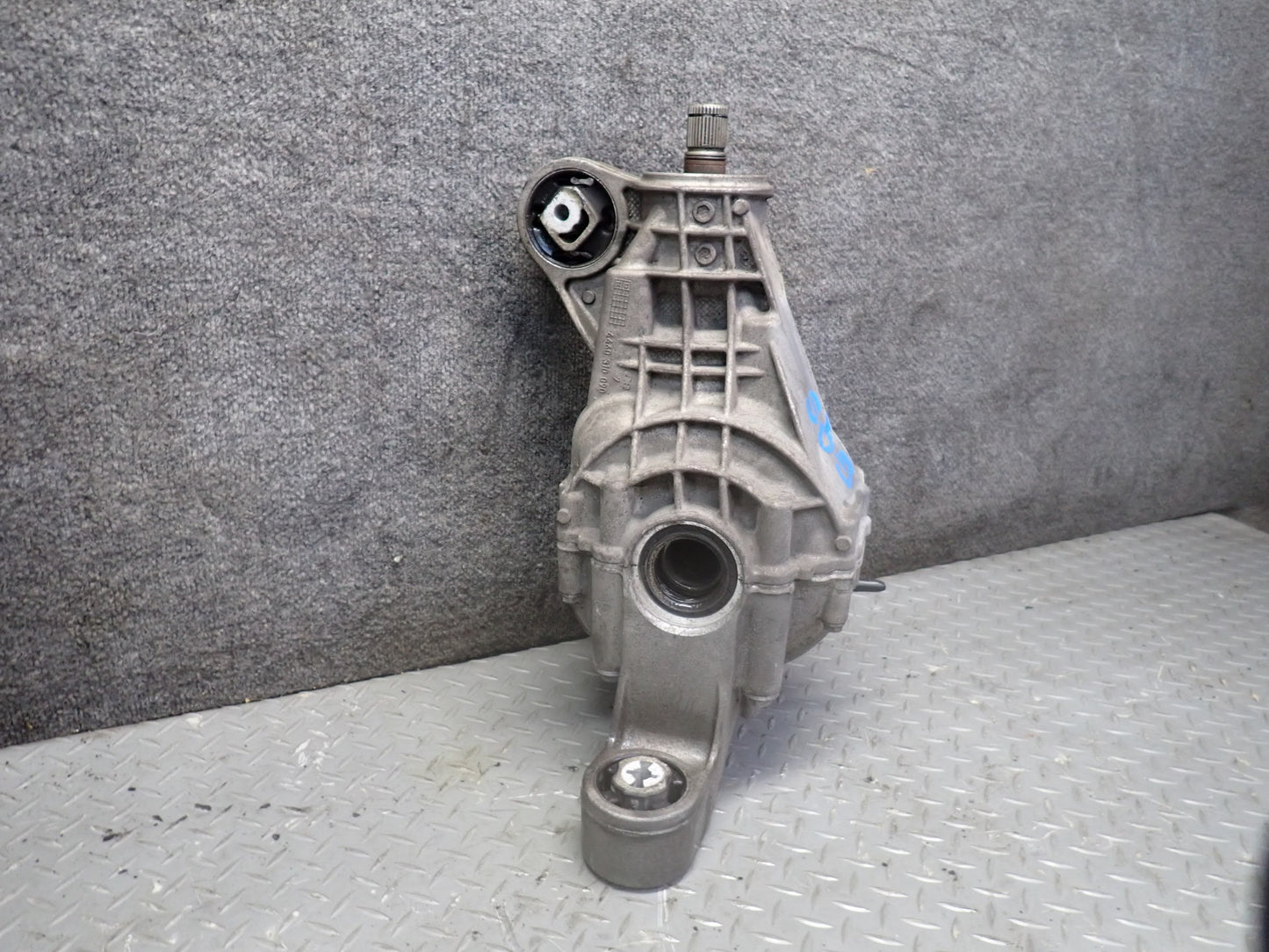 11-15 Audi 4L Q7 3.0L AWD MEY Rear Differential Carrier OEM