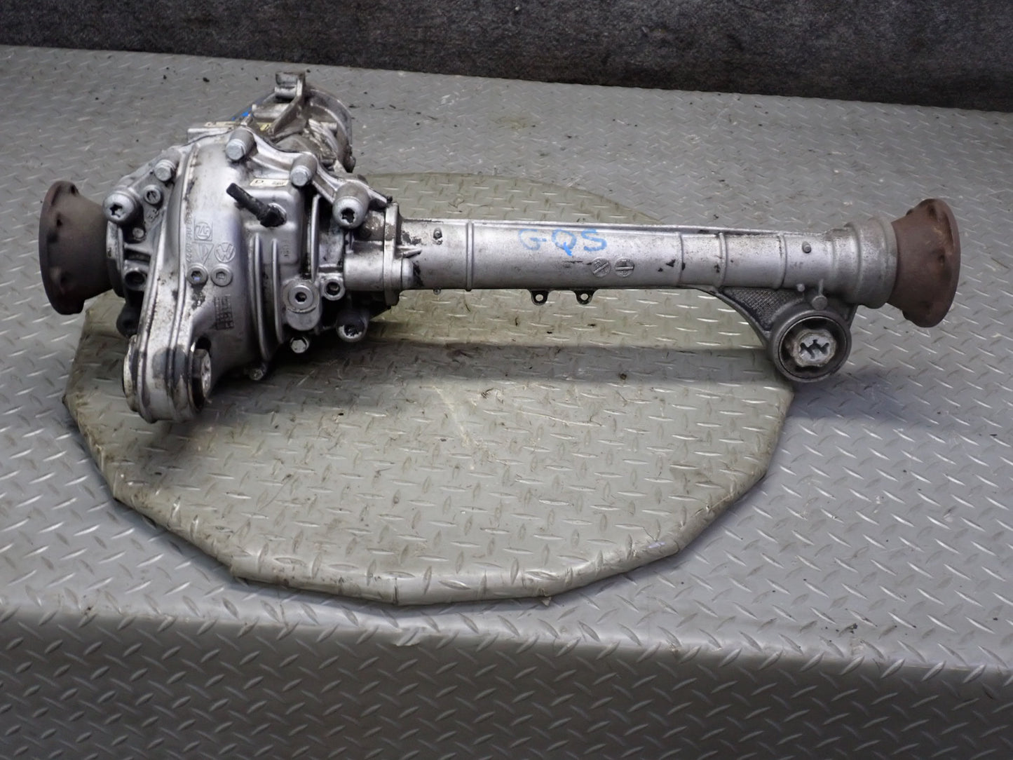 14-15 Audi 4L Q7 3.0L AWD AGT Front Differential Carrier OEM