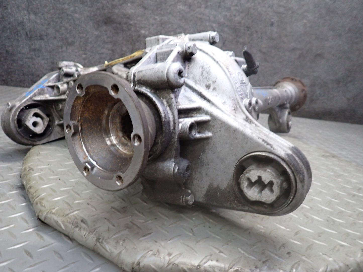 14-15 Audi 4L Q7 3.0L AWD AGT Front Differential Carrier OEM