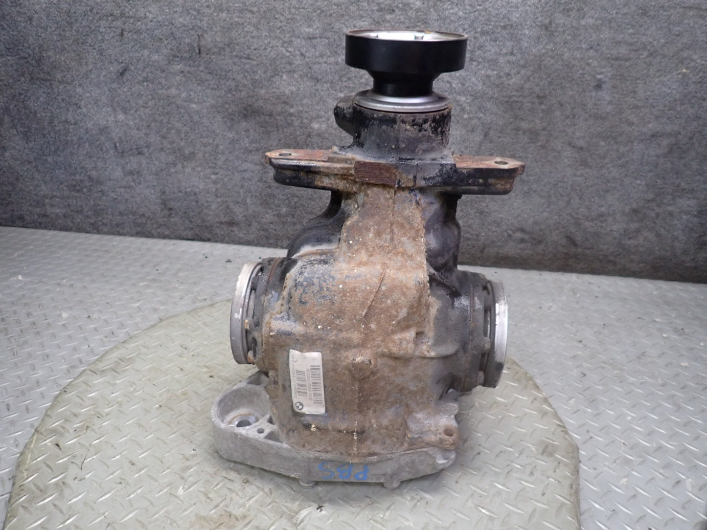 06-10 BMW E63 E64 M6 Rear Axle LSD Differential Carrier 3.62 Ratio 113k Miles