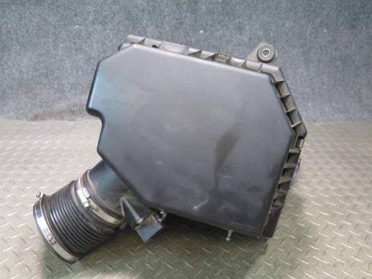 2006-2010 BMW E63 E64 M5 M6 Left Air Intake Cleaner Filter Box Assembly