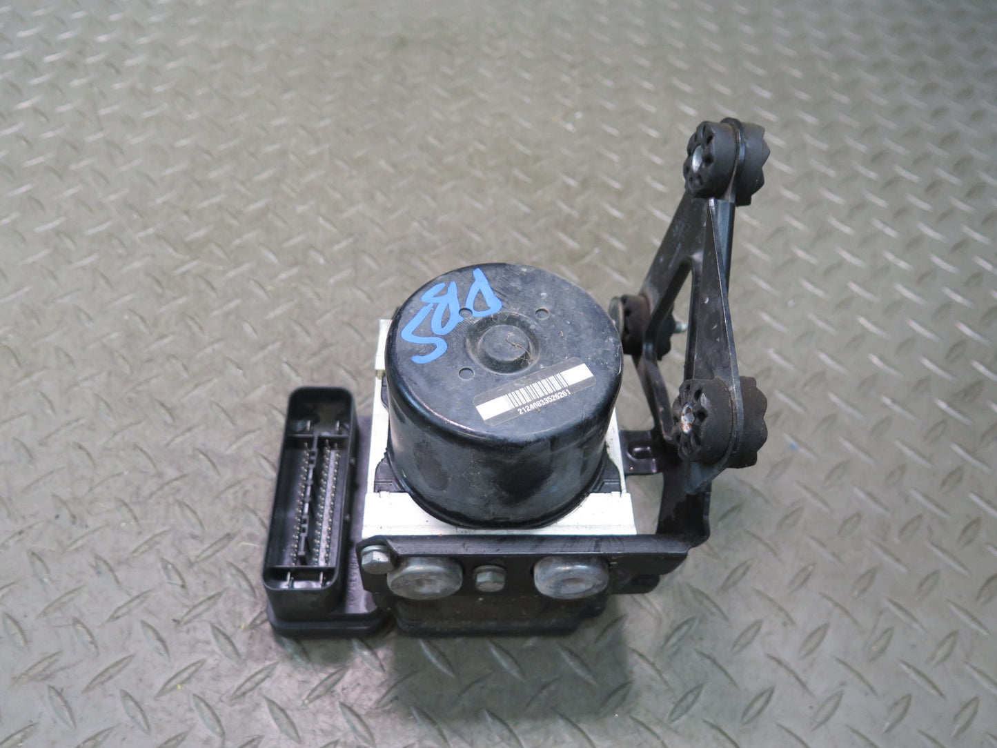 2006-2010 BMW E63 E64 M6 ABS DSC Anti Lock Brake ABS Pump Module 7839079