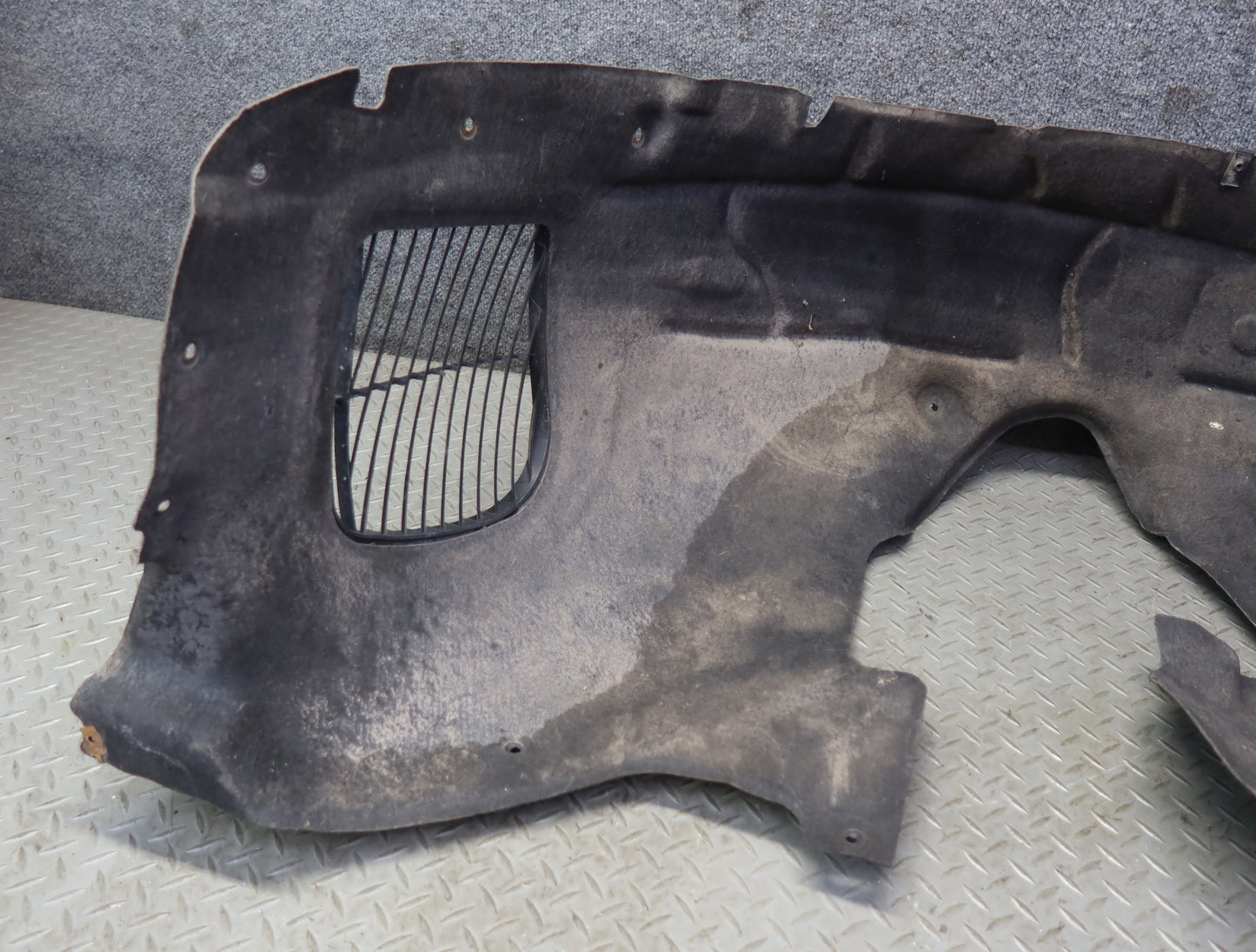10-15 Audi Q7 4L Front Left Wheel Arch Fender Liner Splash Shield OEM