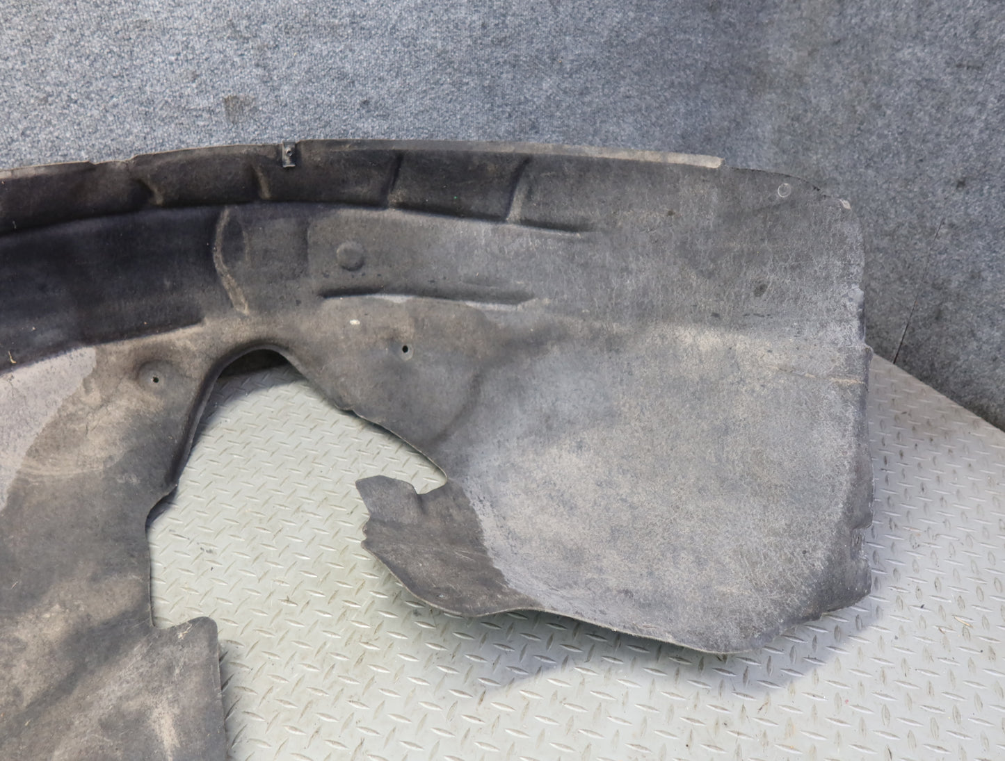 10-15 Audi Q7 4L Front Left Wheel Arch Fender Liner Splash Shield OEM