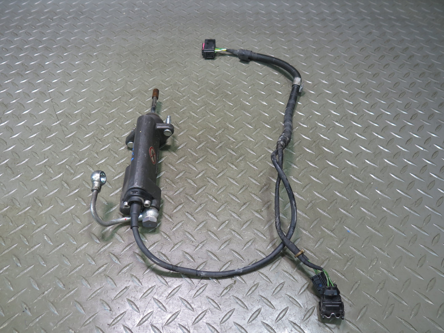 2006-2010 BMW E63 E64 M6 SMG Transmission Clutch Slave Hydraulic Cylinder