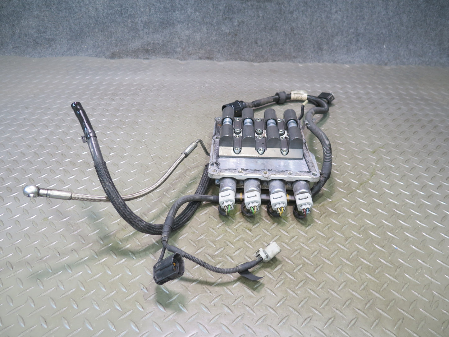 2006-2010 BMW E63 E64 M6 SMG Transmission Hydraulic Solenoid Valve Block 113k