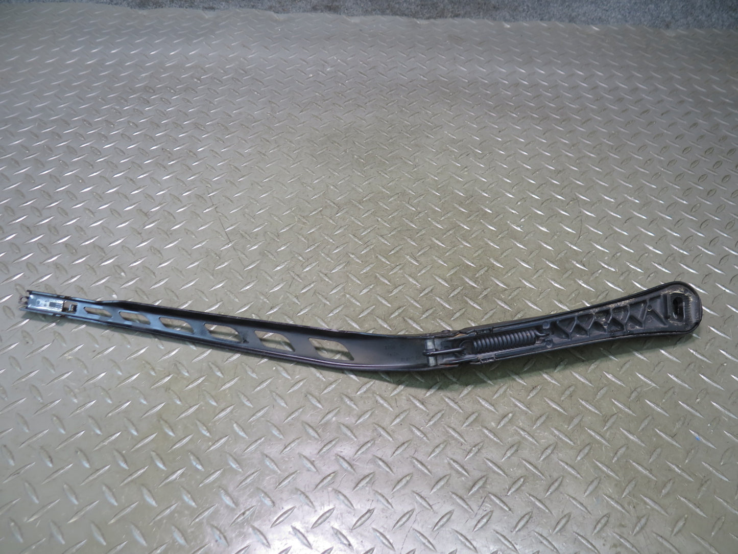 2006-2010 BMW E63 E64 M6 Front Left & Right Windshield Wiper Arm Set of 2