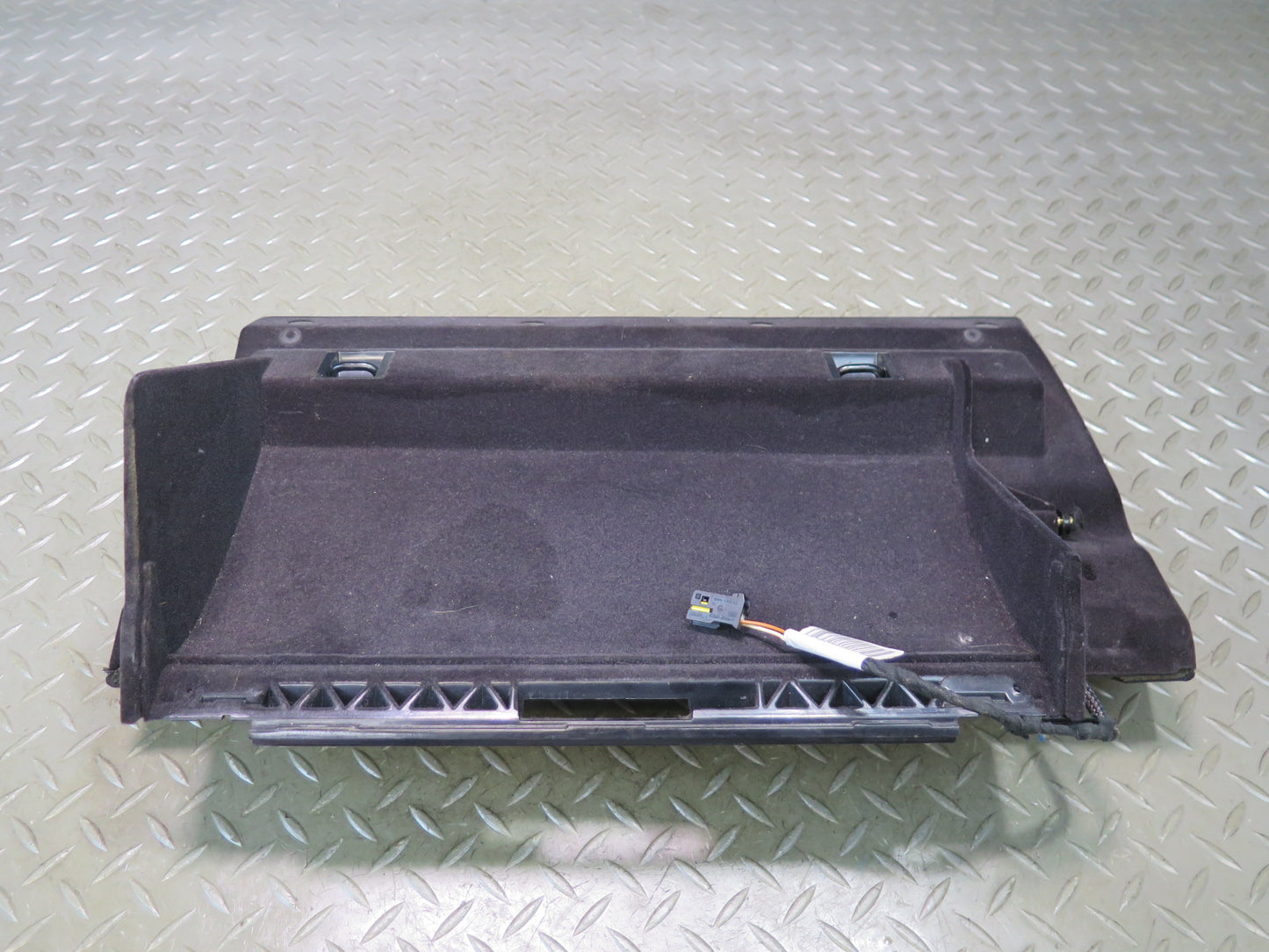 2006-2010 BMW E63 E64 M6 Dash Front Right Glove Box Compartment Storage