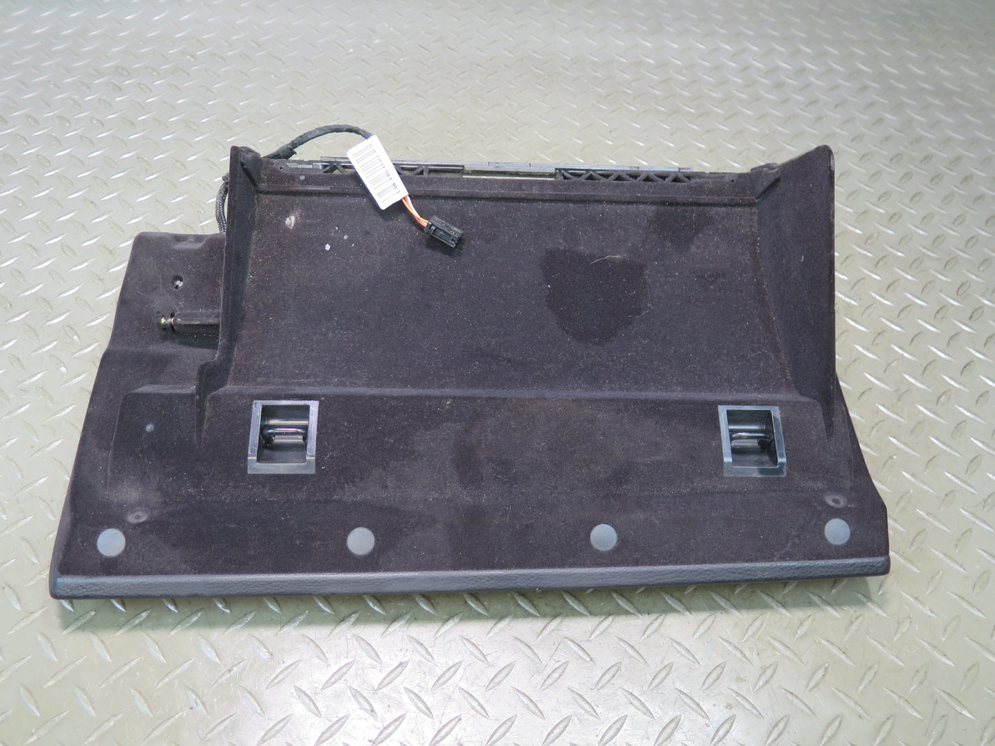 2006-2010 BMW E63 E64 M6 Dash Front Right Glove Box Compartment Storage