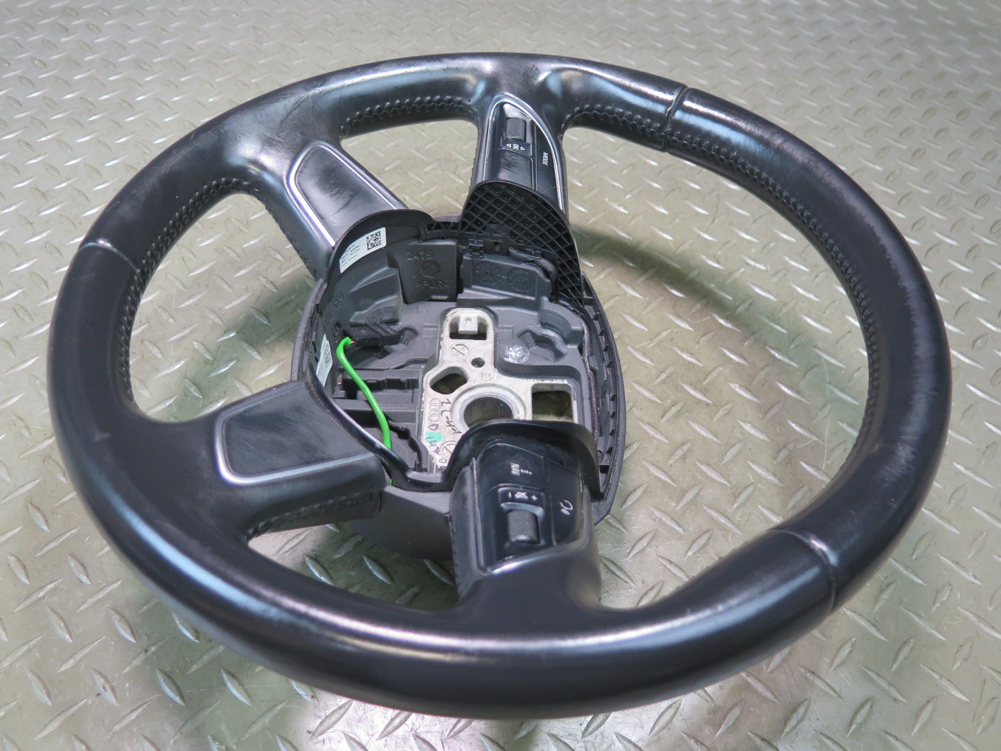 11-15 Audi Q7 4L Leather Steering w Controls Black OEM