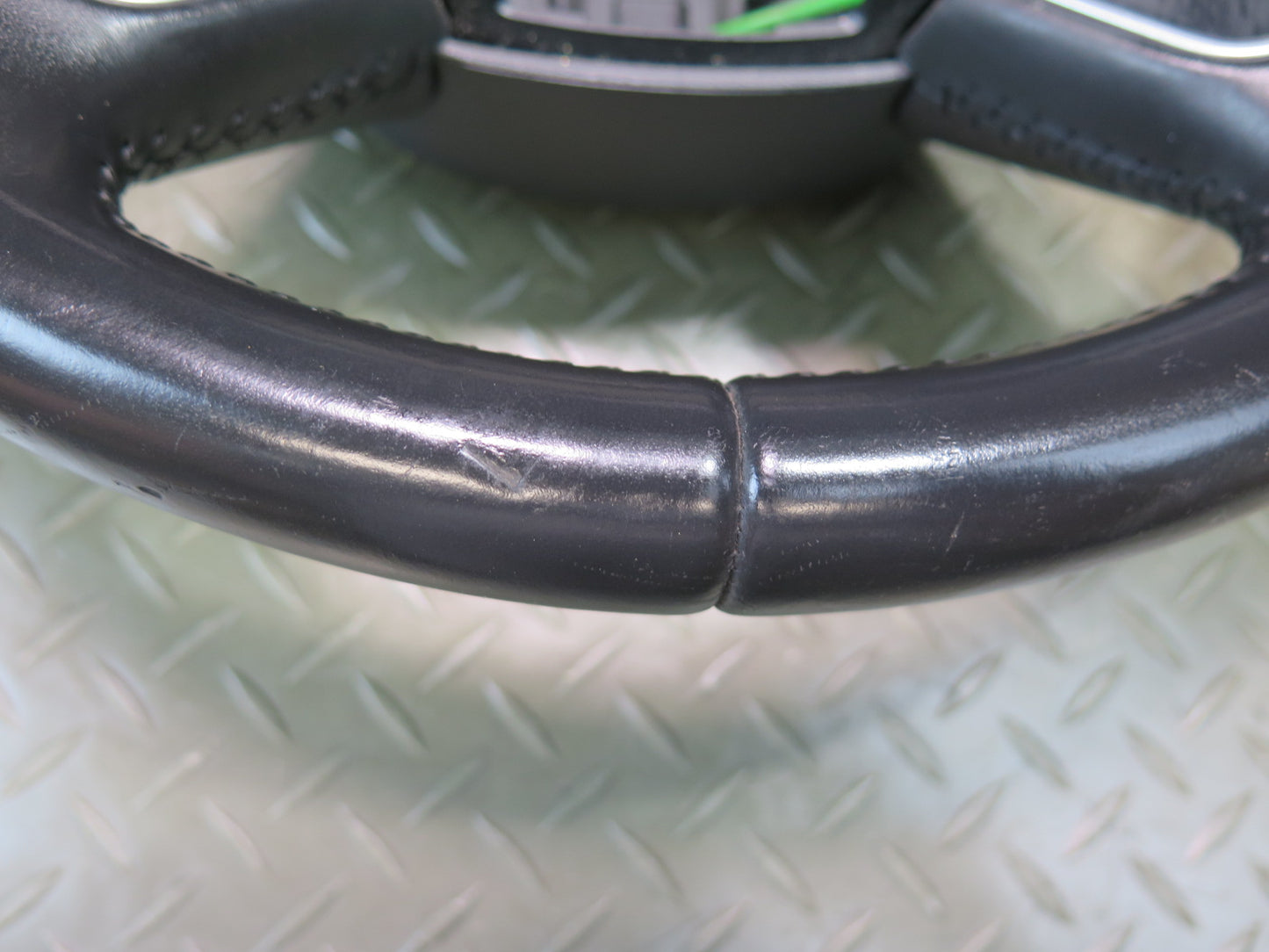 11-15 Audi Q7 4L Leather Steering w Controls Black OEM