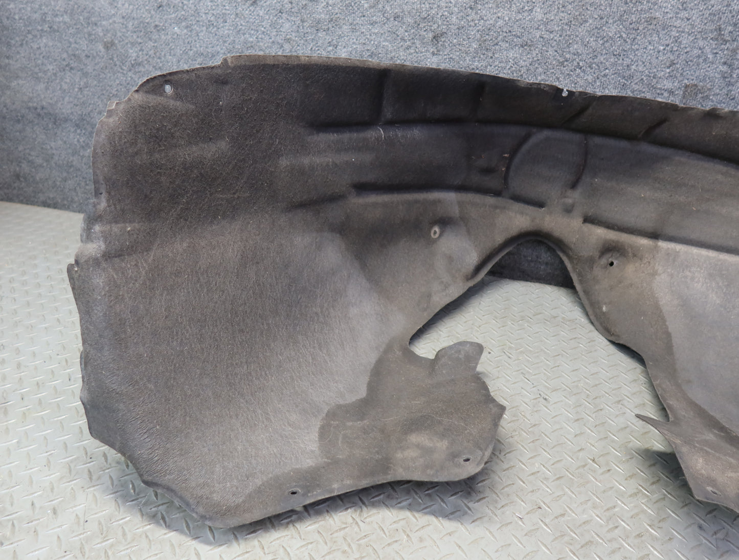 10-15 Audi Q7 4L Front Right Wheel Arch Fender Liner Splash Shield OEM