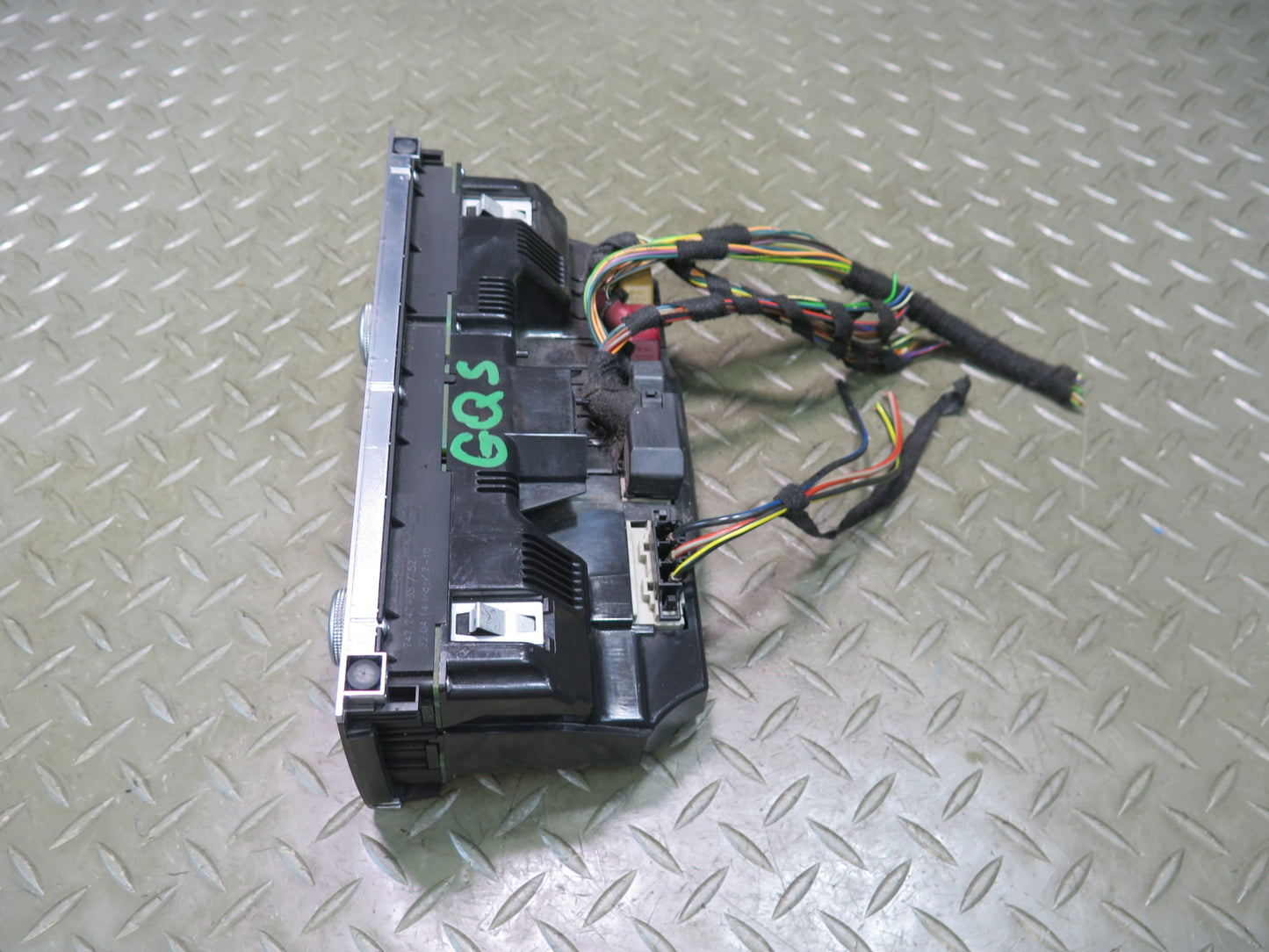 12-15 Audi Q7 4L A/C Heater Climate Control Panel Switch Black 4L0820043AP OEM