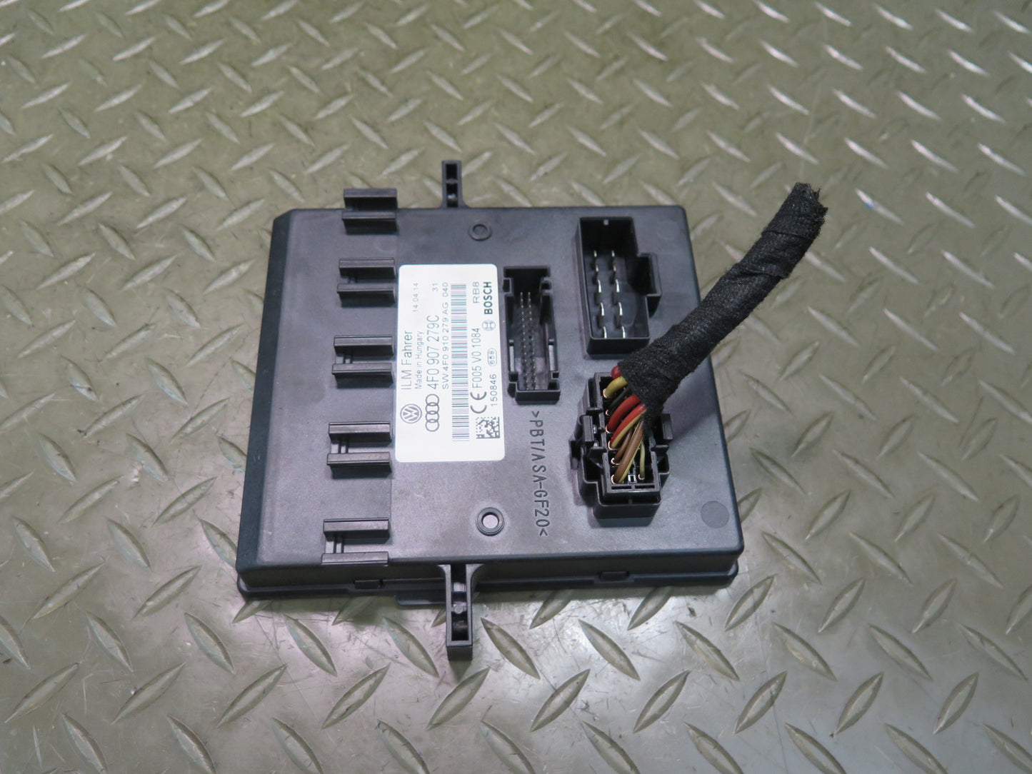11-15 Audi Q7 4L Onboard Power Supply BCM Body Control Module 4F0907279C OEM