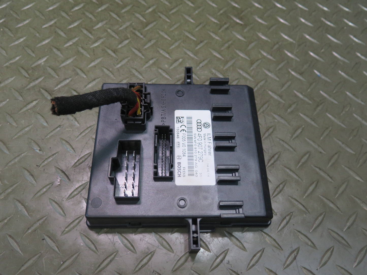11-15 Audi Q7 4L Onboard Power Supply BCM Body Control Module 4F0907279C OEM