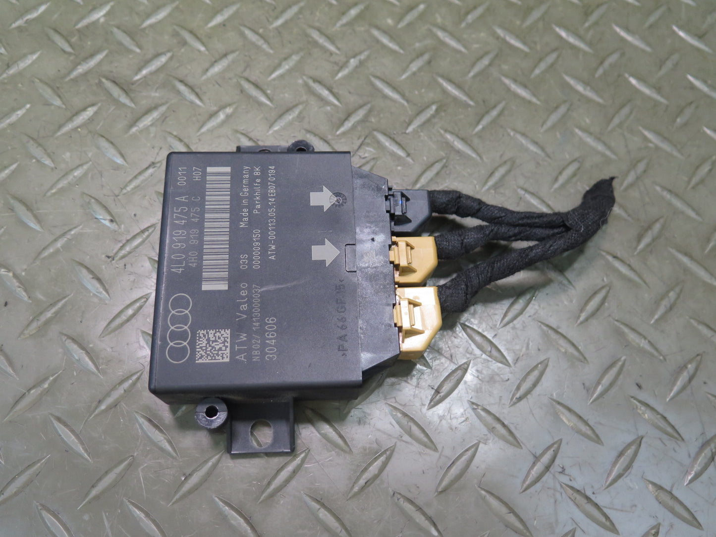 13-15 Audi Q7 4L Parking AID Assist Control Module 4L0919475A OEM