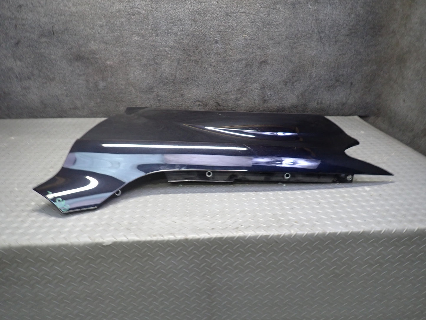 07-15 Audi Q7 4L Front Left Driver Side Fender Shell Panel Cover Black OEM