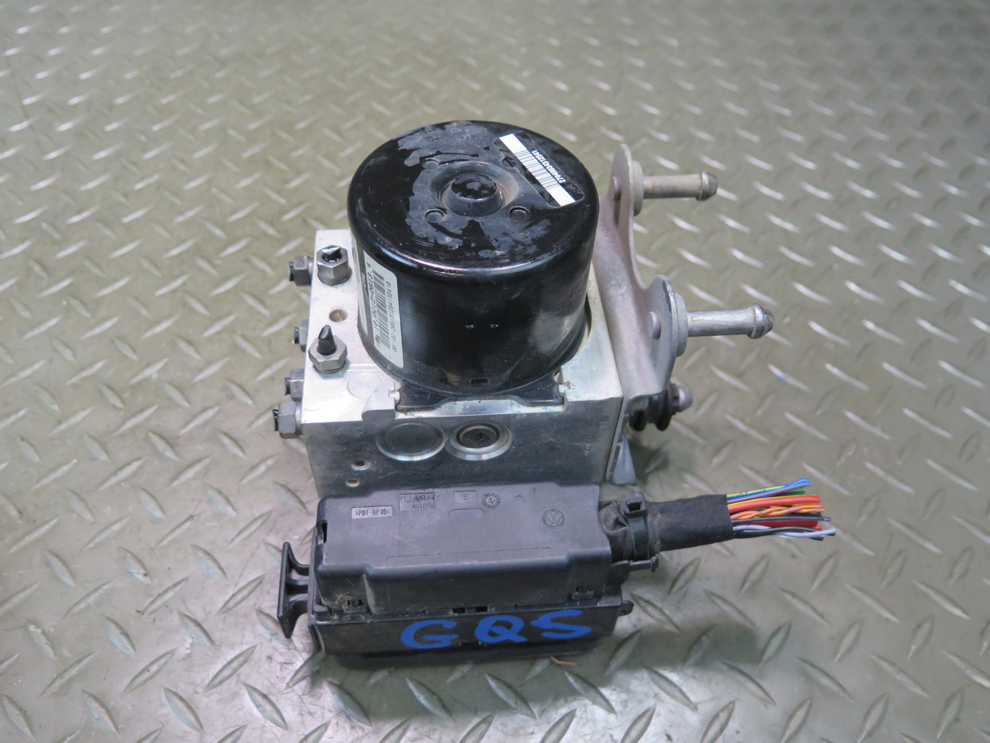13-15 Audi 4L Q7 3.0L Anti Lock Brake ABS Pump Module 4L0614517L OEM